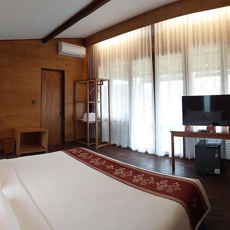 Teras Hotel Ijen Banyuwangi Бануванги Екстериор снимка