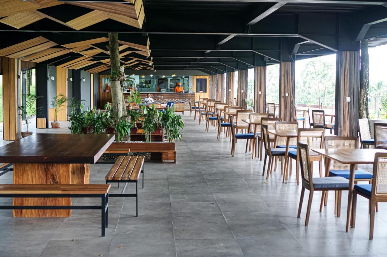 Teras Hotel Ijen Banyuwangi Бануванги Екстериор снимка
